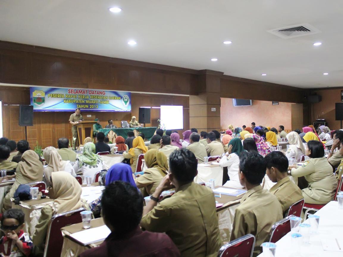 Grand Hotel Jambi Luaran gambar